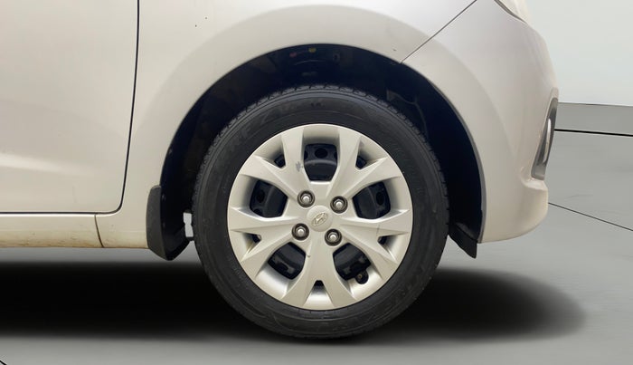 2016 Hyundai Grand i10 MAGNA 1.2 KAPPA VTVT, Petrol, Manual, 79,984 km, Right Front Wheel