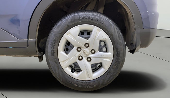 2021 Hyundai VENUE S 1.2, Petrol, Manual, 10,901 km, Left Rear Wheel