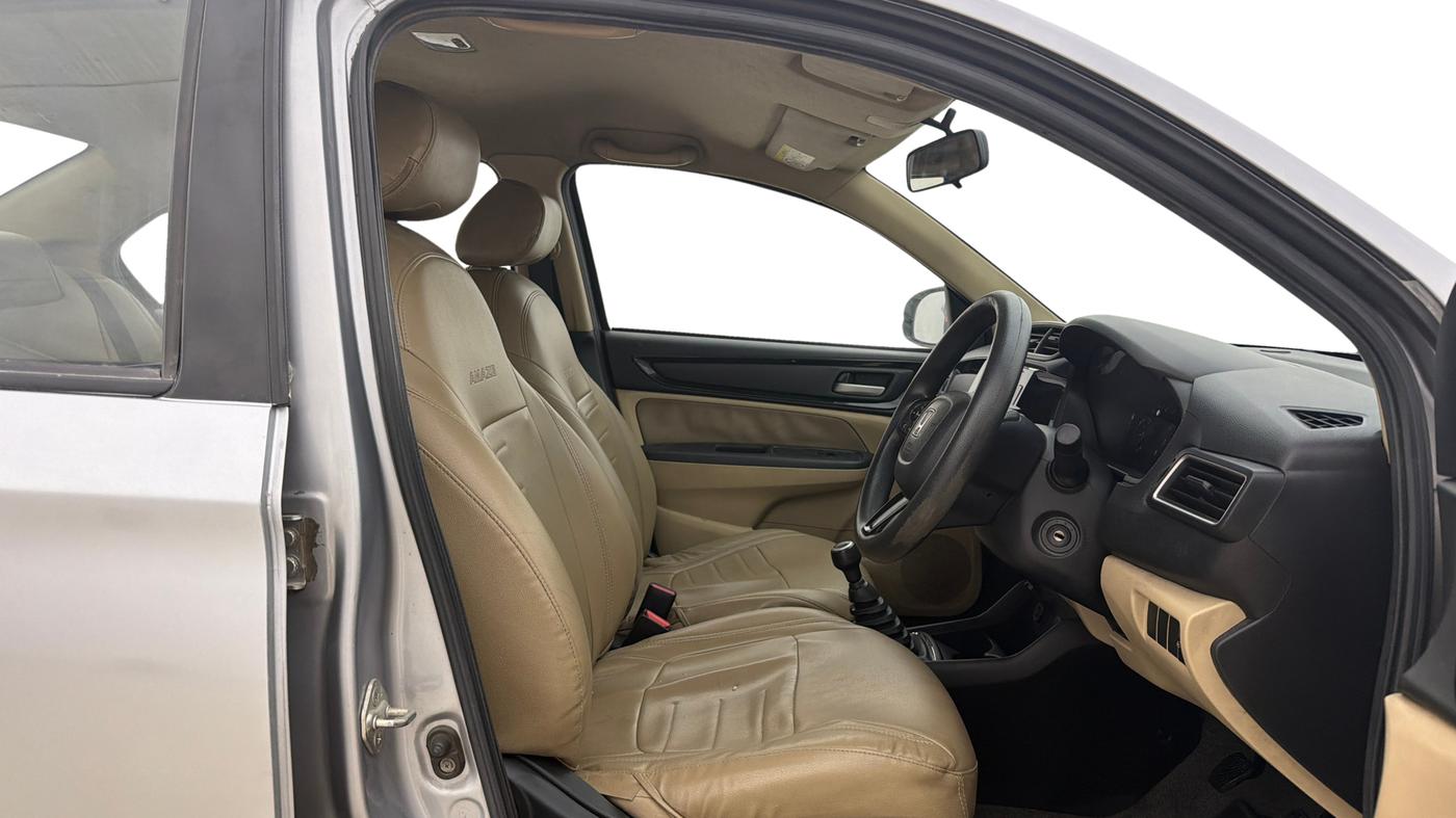 2018 Honda Amaze 1.2L I-VTEC S, Petrol, Manual, 62,254 km, Right Side Front Door Cabin
