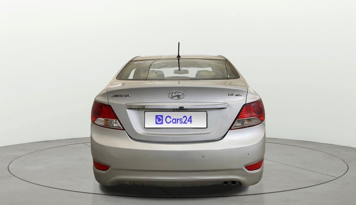 2014 Hyundai Verna FLUIDIC 1.6 VTVT SX OPT, Petrol, Manual, 79,022 km, Back/Rear