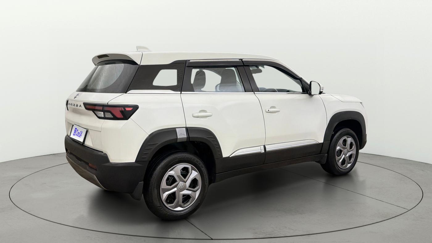 2025 Maruti BREZZA LXI S- CNG, CNG, Manual, 29,363 km, Right Back Diagonal