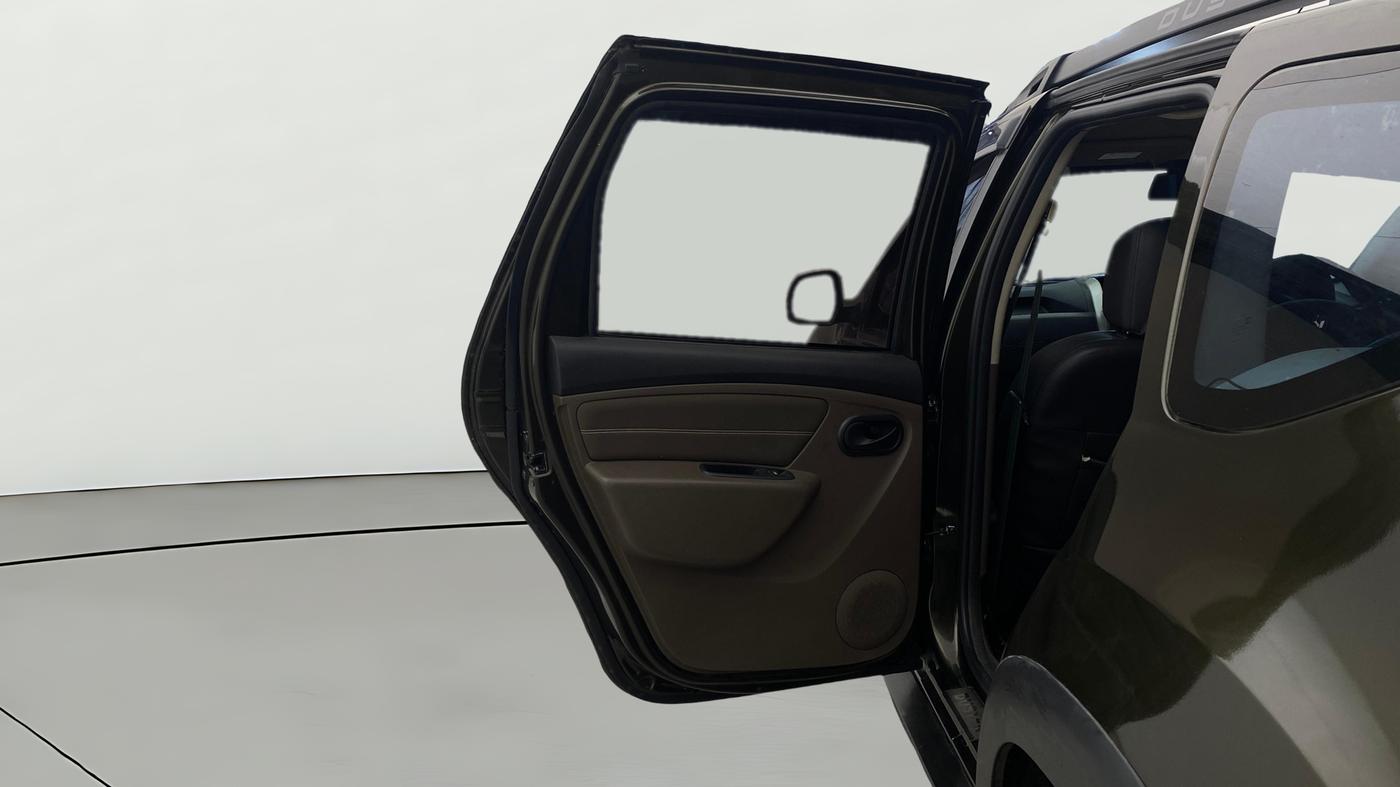 2019 Renault Duster 110 PS RXS 4X2 AMT DIESEL, Diesel, Automatic, 98,584 km, LHS Rear Door
