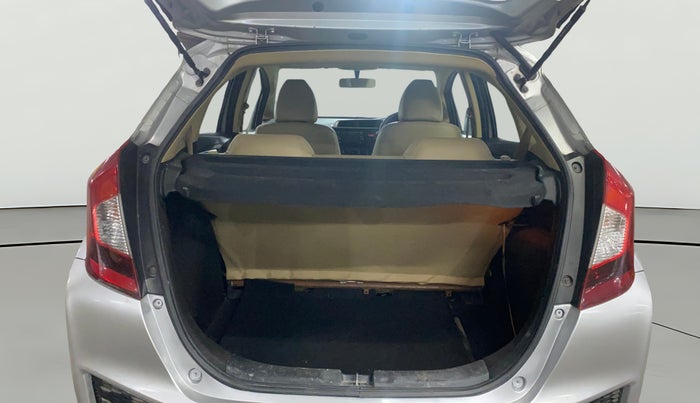 2016 Honda Jazz 1.2L I-VTEC SV, Petrol, Manual, 74,965 km, Boot Open Zoomed View