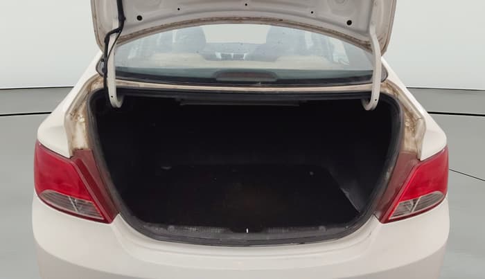 2017 Hyundai Verna 1.6 VTVT SX, Petrol, Manual, 82,518 km, Boot Open Zoomed View