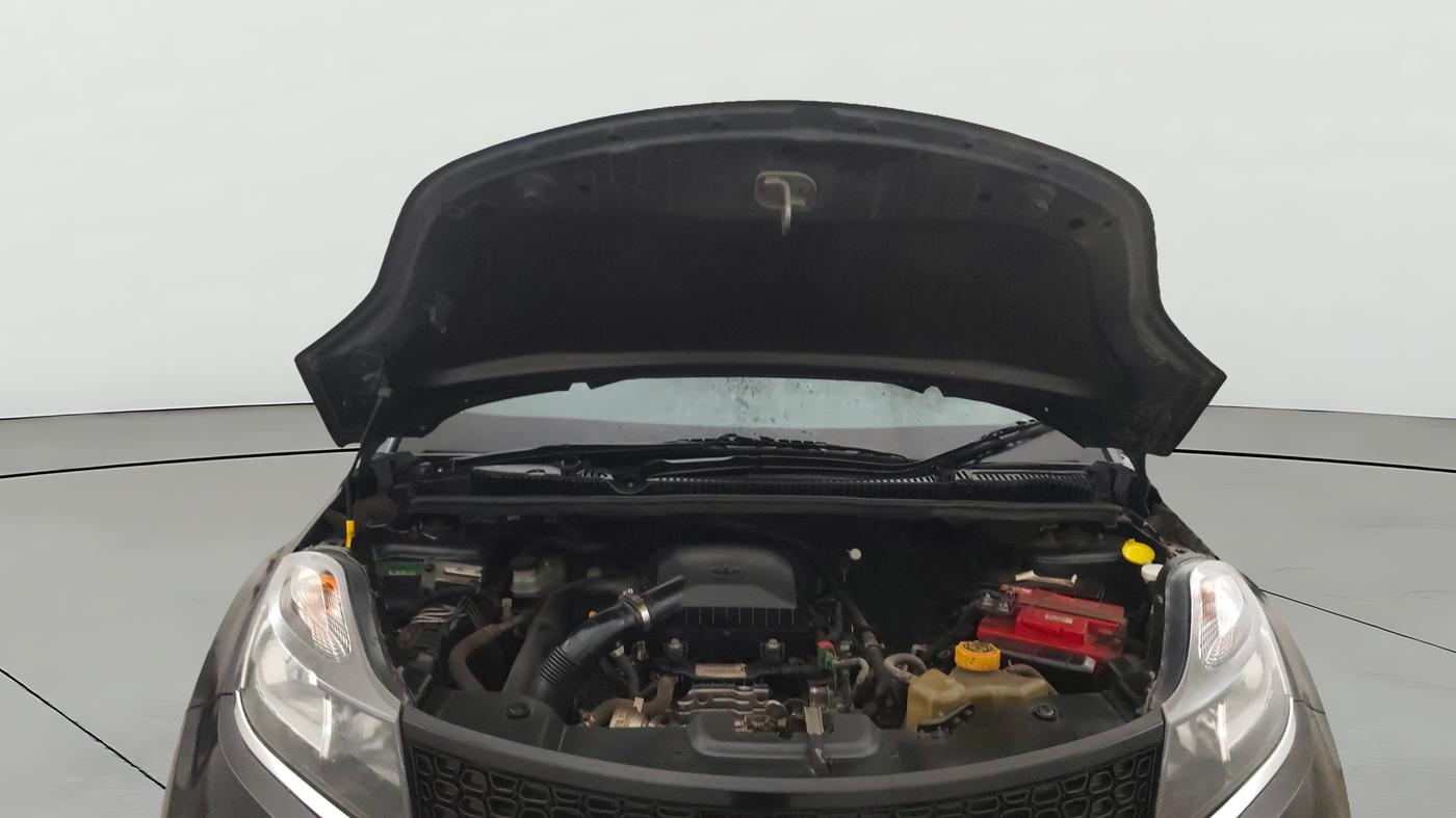 2019 Tata NEXON XM PETROL, Petrol, Manual, 66,451 km, Open Bonet