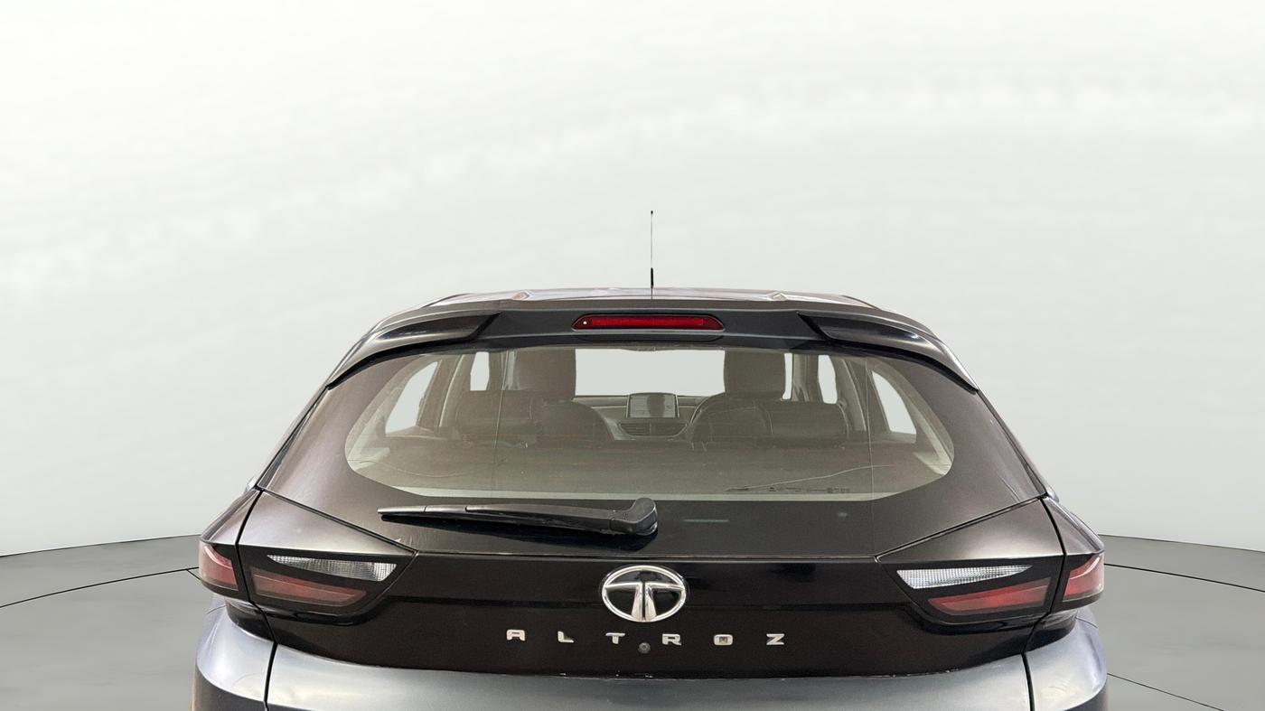 2021 Tata ALTROZ XZ PETROL, Petrol, Manual, 44,927 km, Rear Windshield
