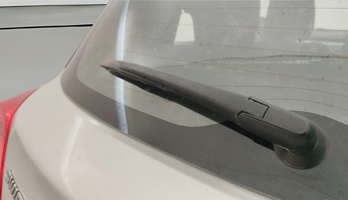 2019 Maruti Swift ZDI AMT, Diesel, Automatic, 1,33,716 km, Rear Wiper