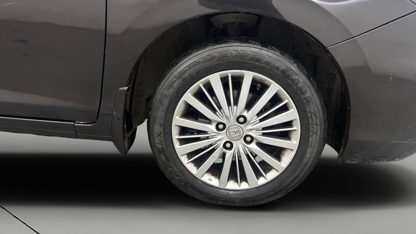 2022 Honda City 1.5L I-VTEC V MT 5TH GEN, Petrol, Manual, 58,802 km, Right Front Wheel