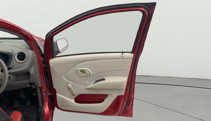 2017 Datsun Redi Go T, Petrol, Manual, 38,037 km, RHS Front Door