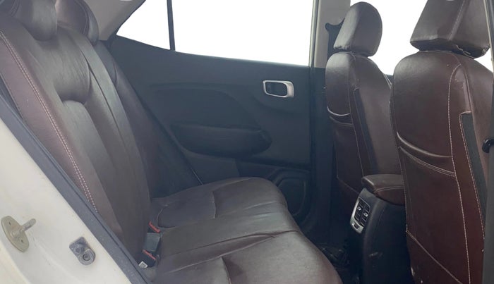 2019 Hyundai VENUE S 1.2, CNG, Manual, 61,911 km, Right Side Rear Door Cabin