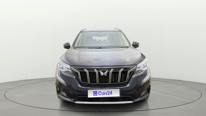 2025 Mahindra XUV700 AX 5 P MT 7 STR, Petrol, Manual, 4,978 km, Front