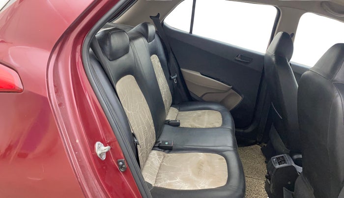 2015 Hyundai Grand i10 MAGNA 1.2 KAPPA VTVT, Petrol, Manual, 67,294 km, Right Side Rear Door Cabin