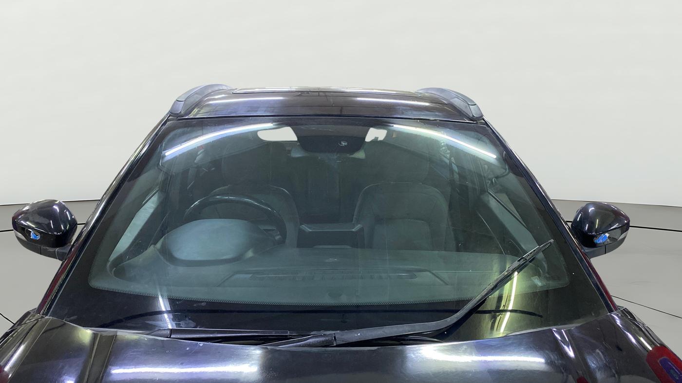 2023 Tata NEXON XZ PLUS LUX SUNROOF DARK DIESEL, Diesel, Manual, 63,134 km, Front Windshield