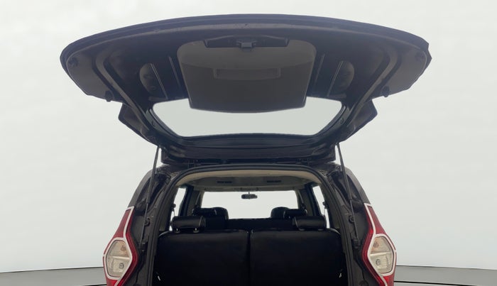 2015 Renault Lodgy 110 PS RXL 8STR, Diesel, Manual, 53,119 km, Boot Door Open