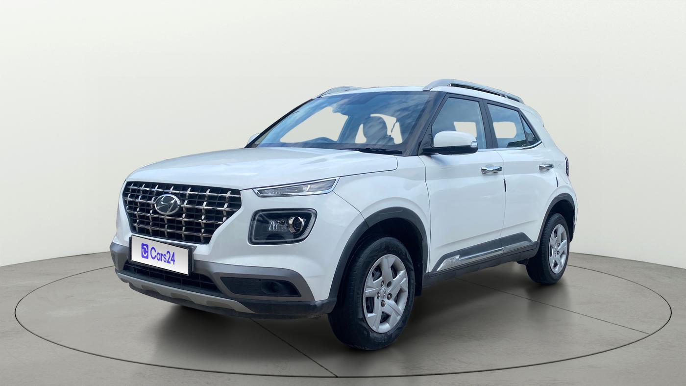 2020 Hyundai VENUE S+ 1.2, Petrol, Manual, 68,138 km, Left Front Diagonal