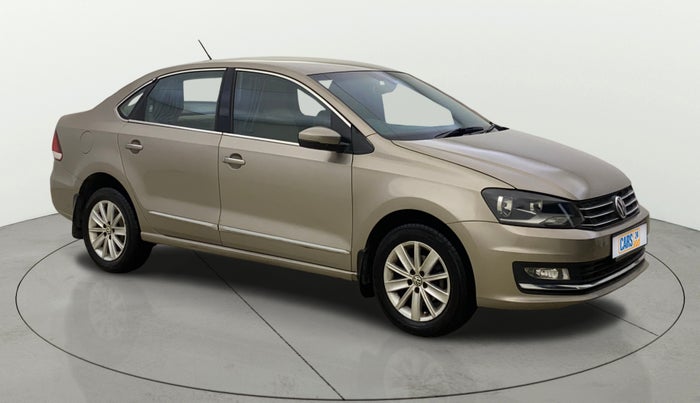 2016 Volkswagen Vento HIGHLINE 1.6 MPI, Petrol, Manual, 1,02,598 km, Right Front Diagonal