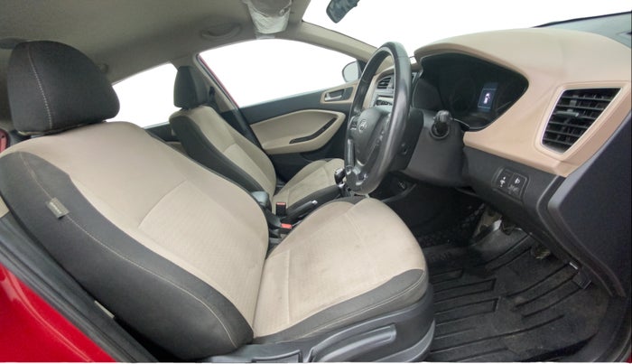 2017 Hyundai Elite i20 ASTA 1.2 (O), Petrol, Manual, 37,175 km, Right Side Front Door Cabin