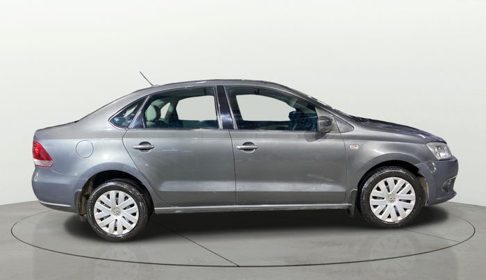 2013 Volkswagen Vento COMFORTLINE 1.6, Petrol, Manual, 83,663 km, Right Side View