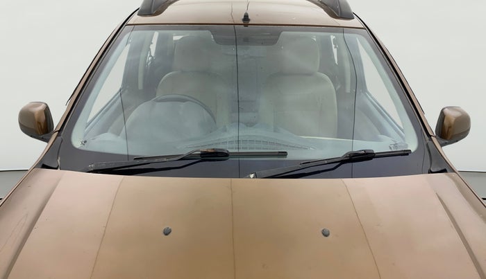 2013 Renault Duster 85 PS RXL DIESEL, Diesel, Manual, 1,11,669 km, Front Windshield