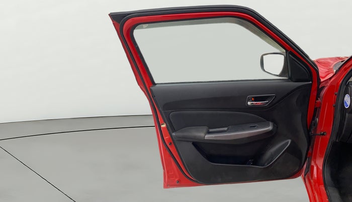 2022 Maruti Swift ZXI, Petrol, Manual, 1,12,438 km, LHS Front Door