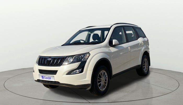 2017 Mahindra XUV500 W6, Diesel, Manual, 88,820 km, Left Front Diagonal