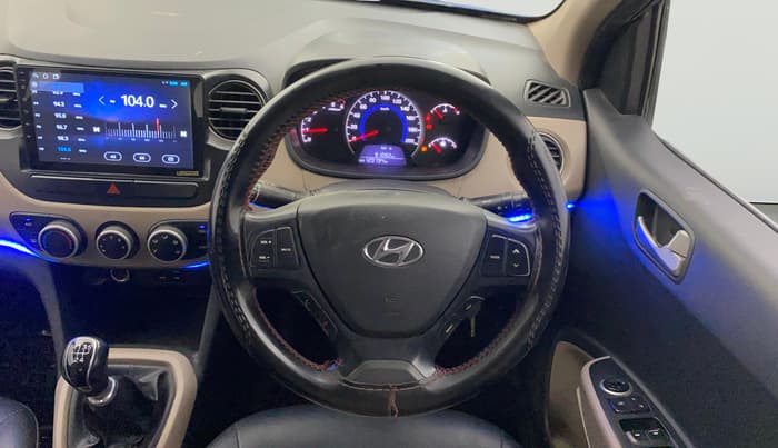 2017 Hyundai Grand i10 SPORTZ U2 1.2 CRDI, Diesel, Manual, 1,20,787 km, Steering Wheel Close Up