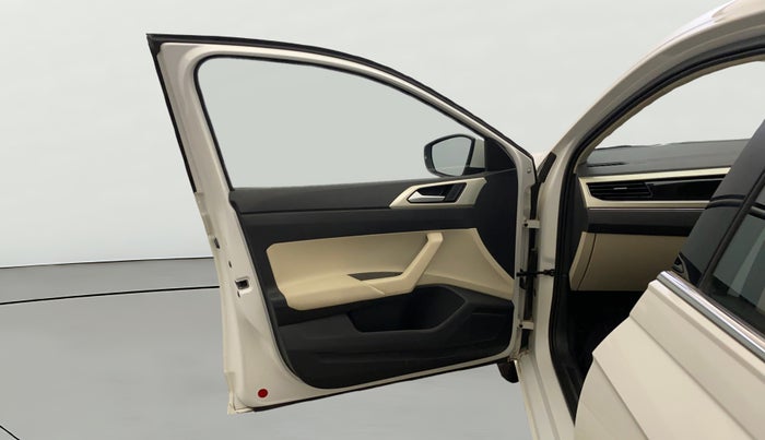 2024 Volkswagen VIRTUS TOPLINE TSI 1.0 AT, Petrol, Automatic, 6,586 km, LHS Front Door