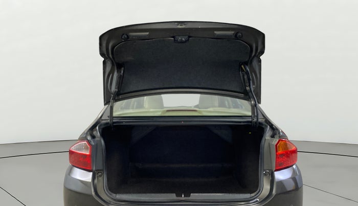 2022 Honda City 1.5L I-VTEC SV, Petrol, Manual, 94,588 km, Boot Door Open