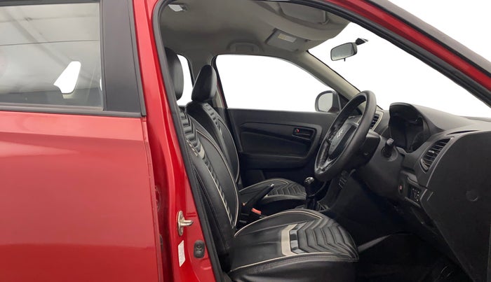 2020 Maruti Vitara Brezza VXI, Petrol, Manual, 33,233 km, Right Side Front Door Cabin