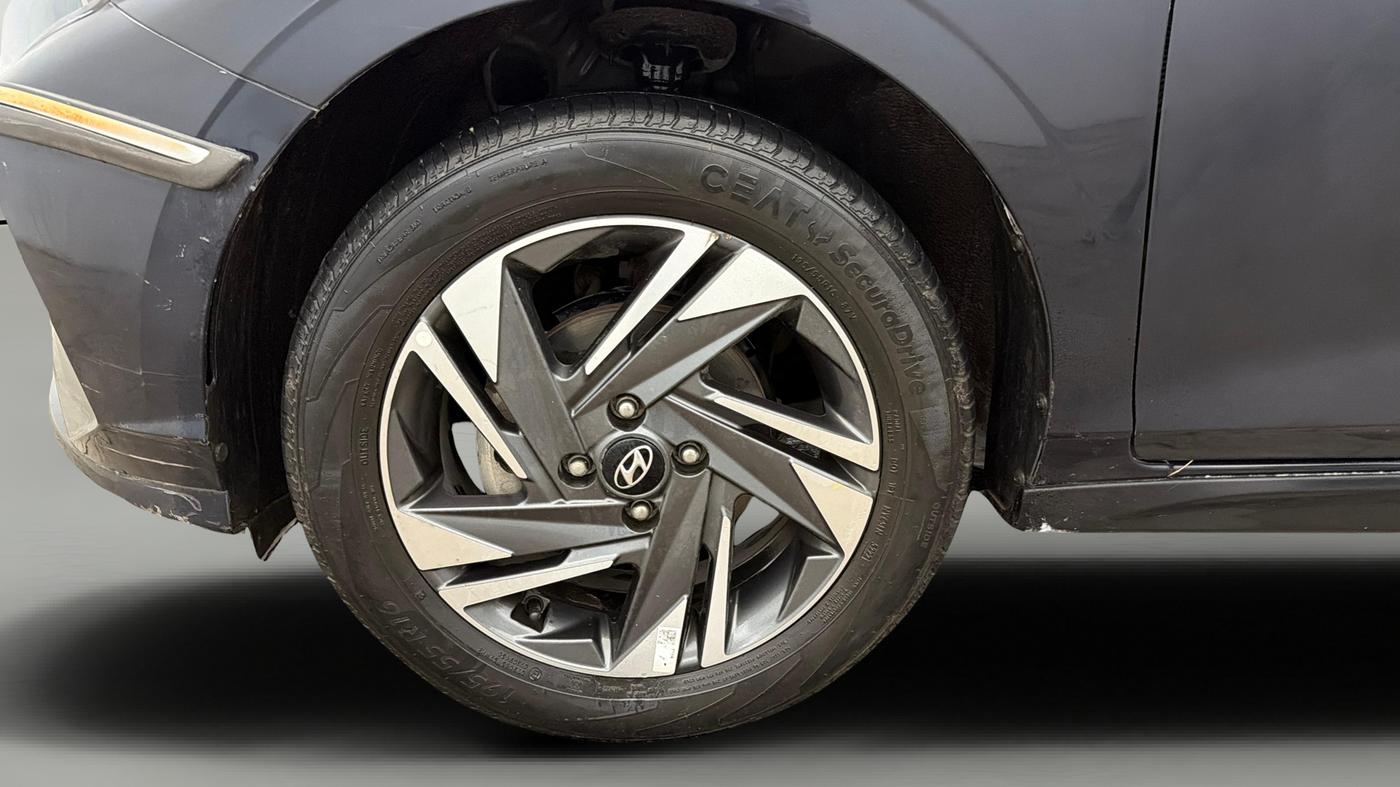 2023 Hyundai NEW I20 ASTA 1.2 MT, Petrol, Manual, 21,141 km, Left Front Wheel