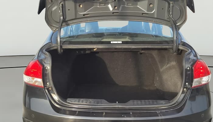 2017 Maruti Ciaz ZDI+ SHVS RS, Diesel, Manual, 93,401 km, Boot Door Open
