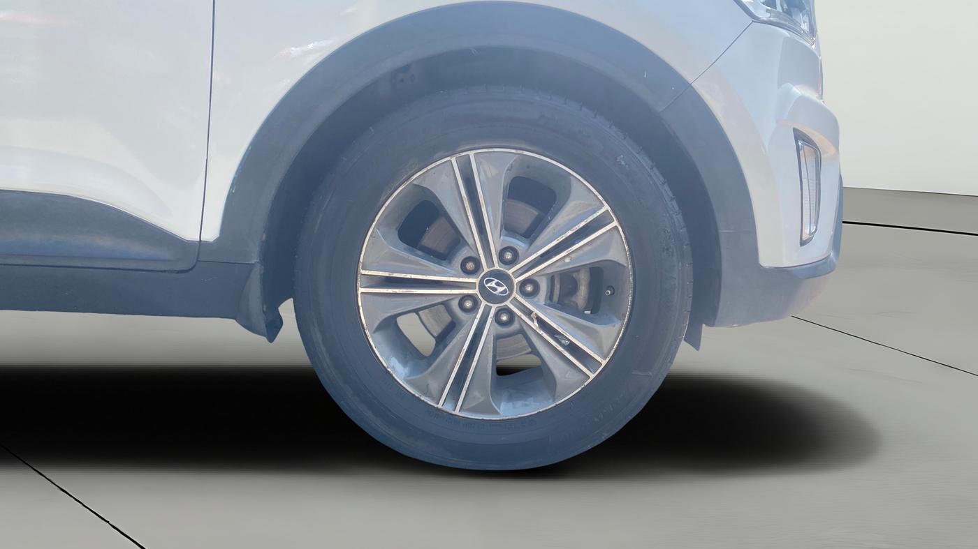 2016 Hyundai Creta SX PLUS  ANNIVERSARY EDITION 1.6 PETROL, Petrol, Manual, 1,05,639 km, Right Front Wheel