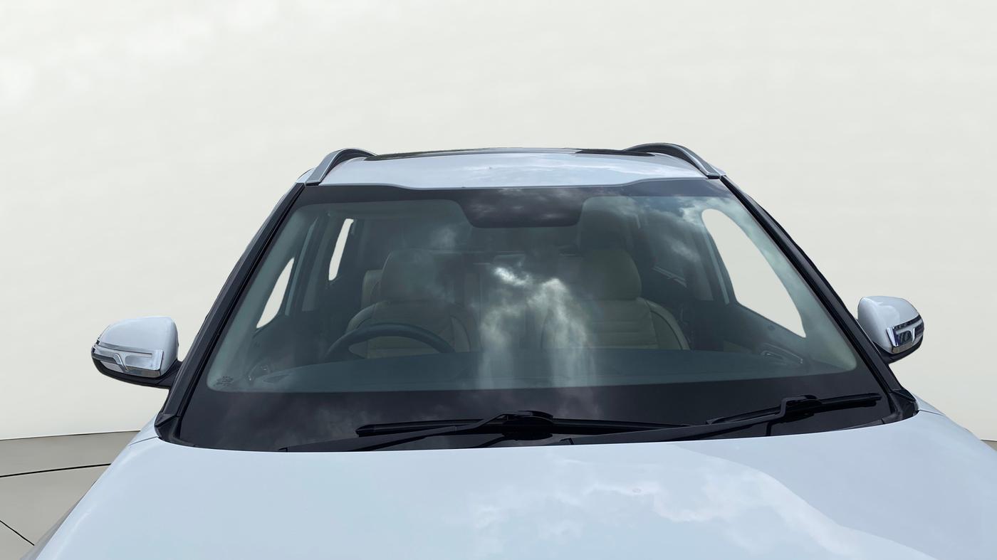 2023 KIA CARENS  LUXURY (O)1.5 TURBO DCT 7 STR, Petrol, Automatic, 42,845 km, Front Windshield