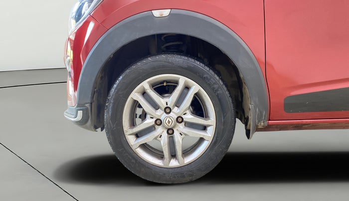 2020 Renault TRIBER RXZ, Petrol, Manual, 59,218 km, Left Front Wheel