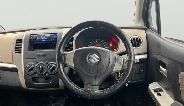 2015 Maruti Wagon R 1.0 LXI, Petrol, Manual, 67,803 km, Steering Wheel Close Up