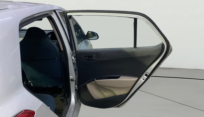 2017 Hyundai Grand i10 MAGNA 1.2 KAPPA VTVT, Petrol, Manual, 27,483 km, RHS Rear Door