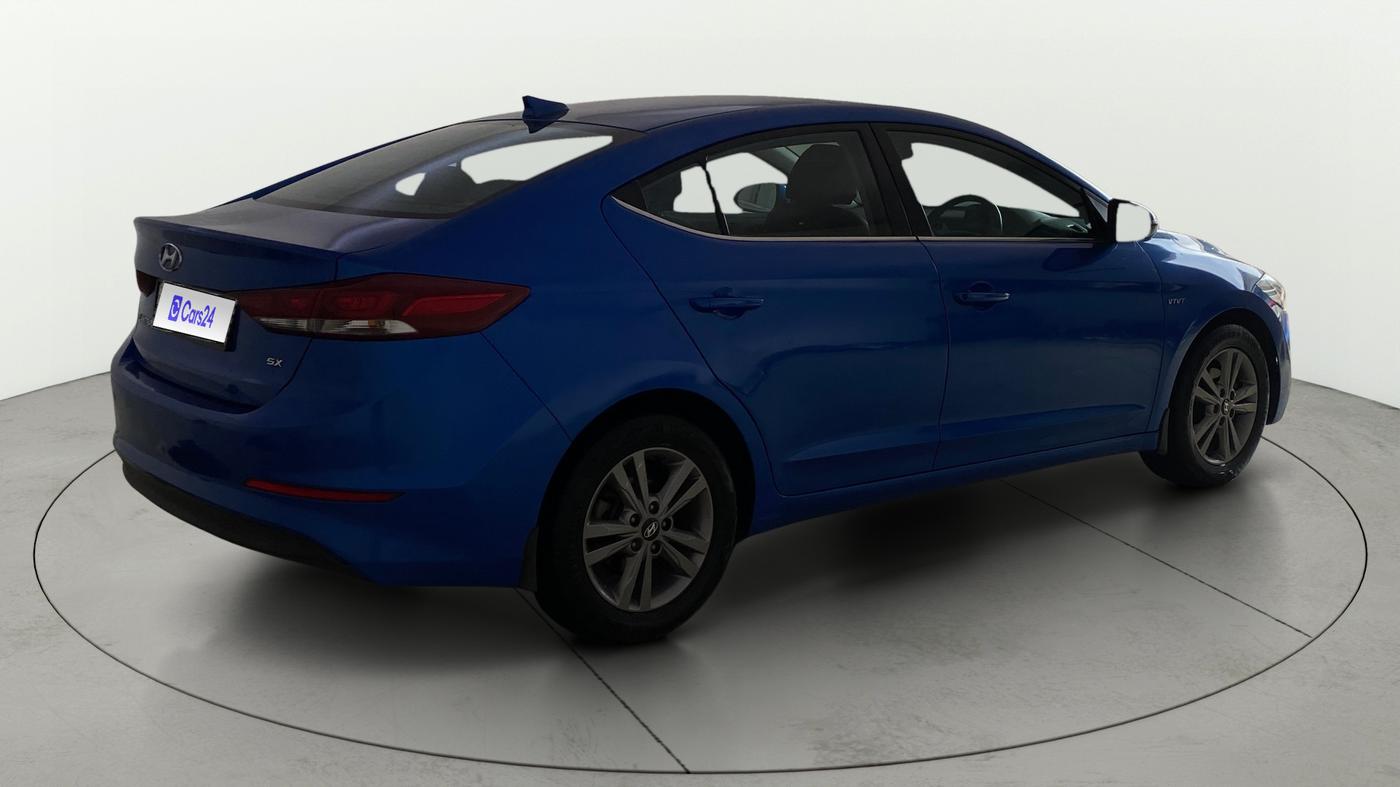 2017 Hyundai New Elantra 2.0 SX AT PETROL, Petrol, Automatic, 86,679 km, Right Back Diagonal