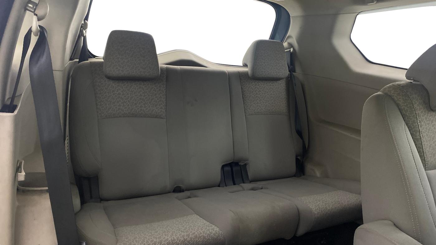 2019 Mahindra MARAZZO M2 7STR, Diesel, Manual, 1,41,255 km, Third Seat Row ( optional )