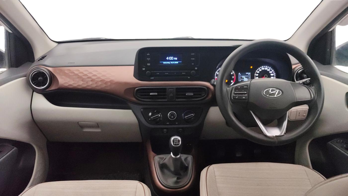 2022 Hyundai AURA S 1.2 CNG, CNG, Manual, 32,964 km, Dashboard