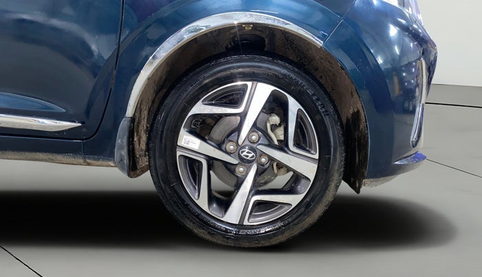 2022 Hyundai AURA SX 1.2 CNG, CNG, Manual, 25,033 km, Right Front Wheel