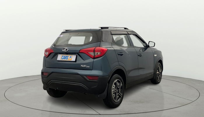 2022 Mahindra XUV300 W4 1.2 PETROL, Petrol, Manual, 91,761 km, Right Back Diagonal