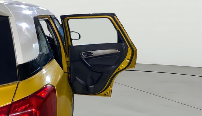 2017 Maruti Vitara Brezza ZDI PLUS, Diesel, Manual, 66,248 km, RHS Rear Door