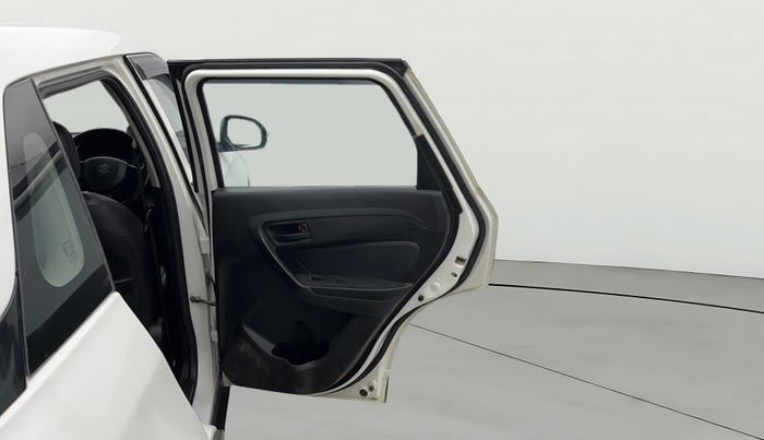 2021 Maruti Vitara Brezza LXI, Petrol, Manual, 52,923 km, RHS Rear Door