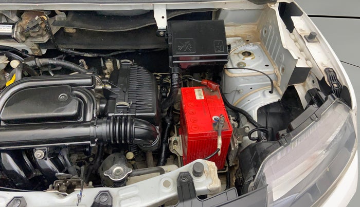2020 Renault Kwid RXT 0.8, Petrol, Manual, 63,597 km, Engine View - Left
