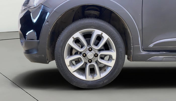 2016 Hyundai i20 Active 1.2 SX, Petrol, Manual, 30,485 km, Left Front Wheel