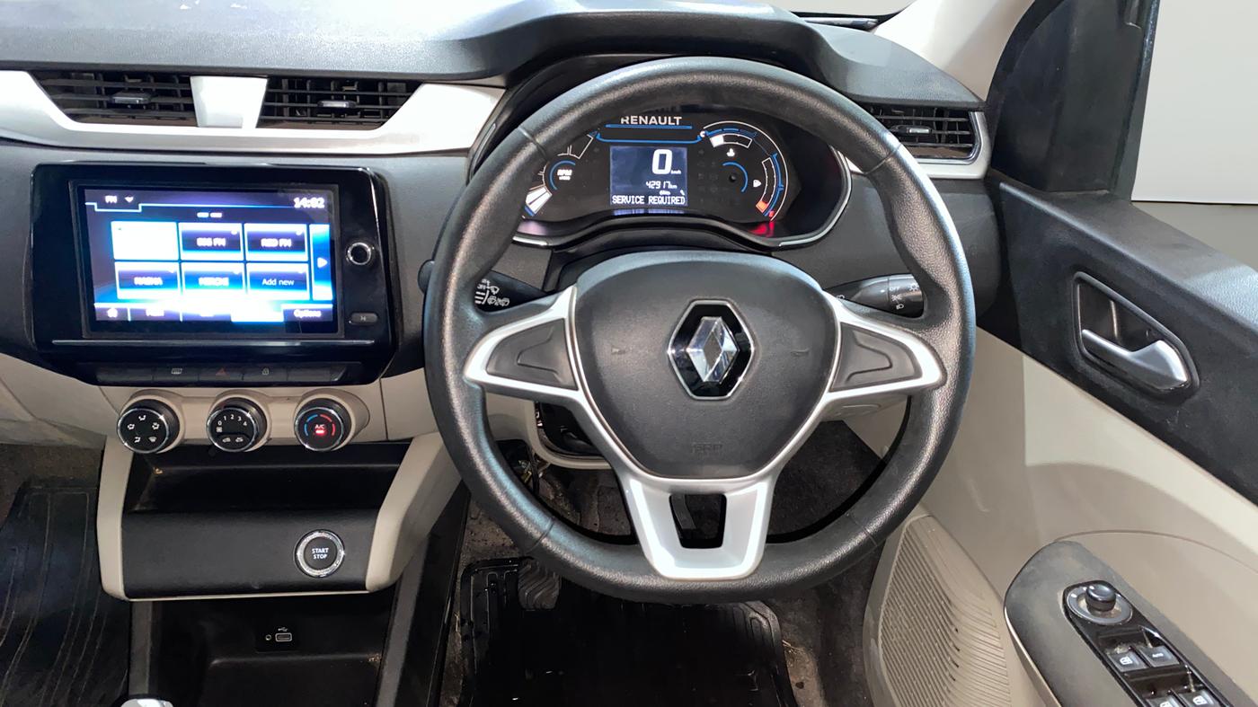 2020 Renault TRIBER RXZ, Petrol, Manual, 42,900 km, Steering Wheel Close Up