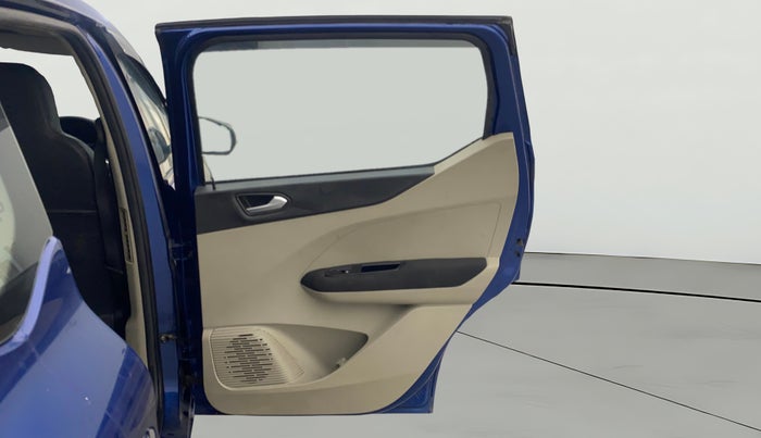 2020 Renault TRIBER RXZ AMT, Petrol, Automatic, 39,175 km, RHS Rear Door