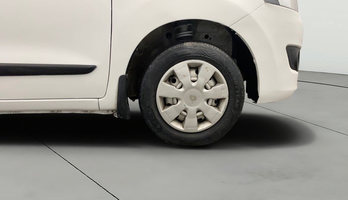 2013 Maruti Wagon R 1.0 LXI CNG, CNG, Manual, 74,525 km, Right Front Wheel