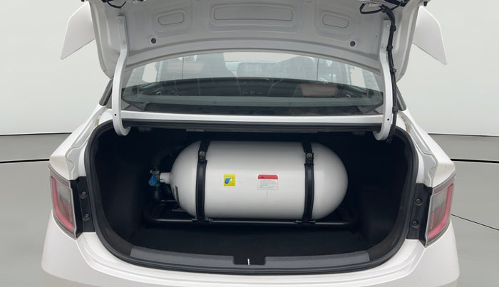 2023 Hyundai AURA SX 1.2 CNG, CNG, Manual, 12,690 km, Boot Open Zoomed View