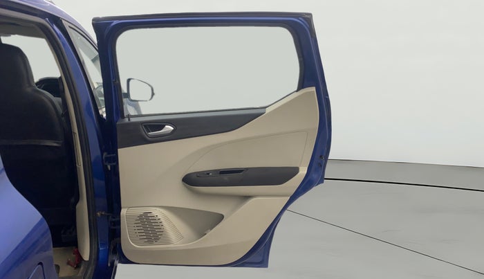 2019 Renault TRIBER RXZ, Petrol, Manual, 69,887 km, RHS Rear Door